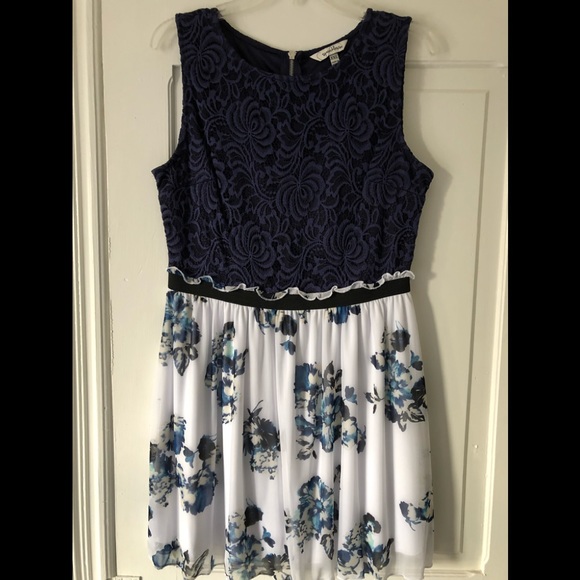 below the knee dresses for juniors